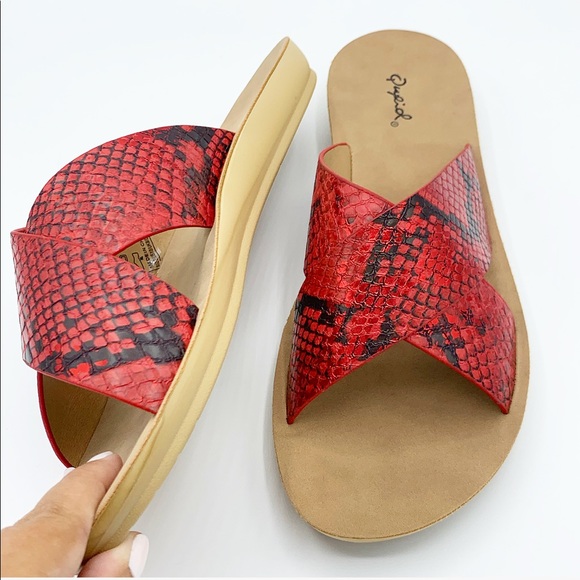 Red Snakeskin Print Sandals Flat Slide Criss Cross Slip On - Picture 1 of 8